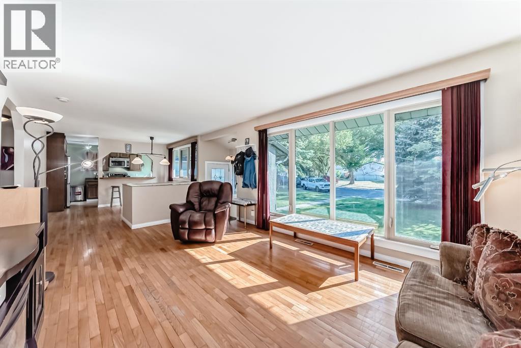 Single Family House Bungalow for Sale in  Fir Drive SE Southview Calgary 