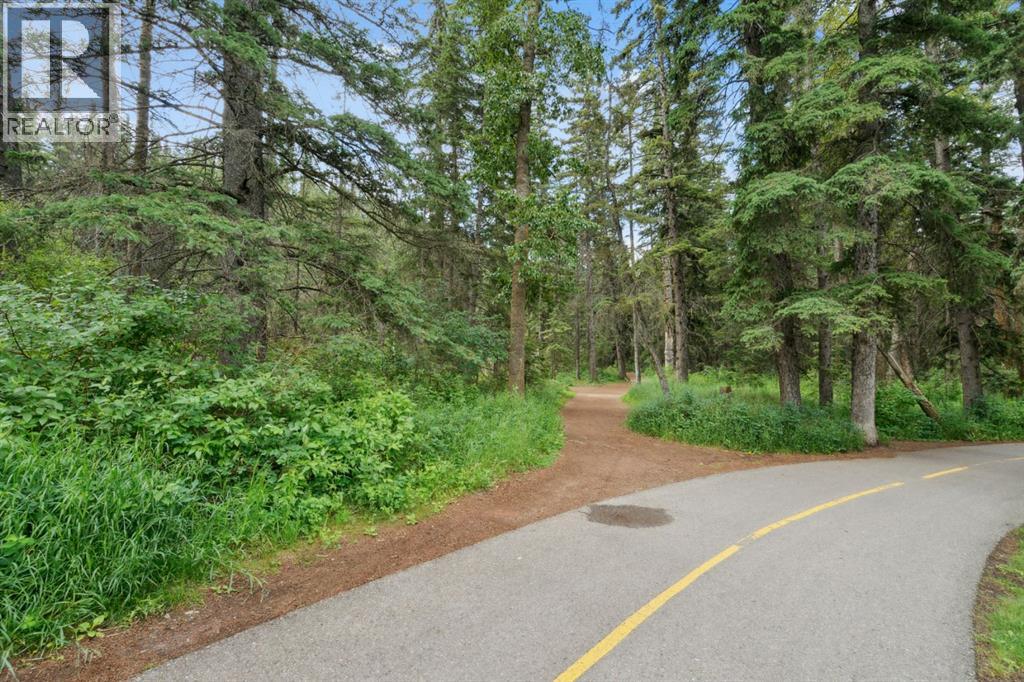Single Family House for Sale in  Woodbrook Road SW Woodbine Calgary 