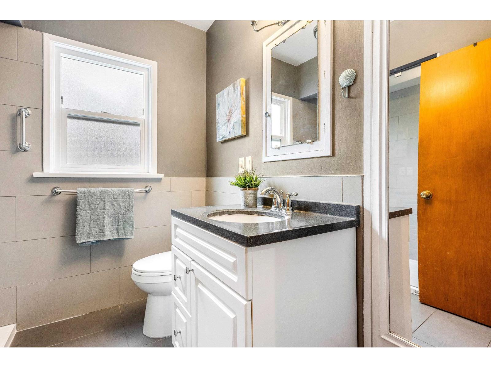 404 BIRCH STREET, Cultus Lake North, Cultus Lake