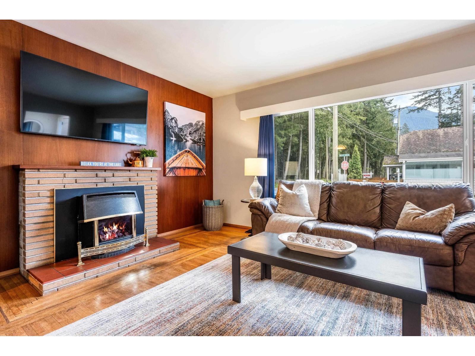 404 BIRCH STREET, Cultus Lake North, Cultus Lake