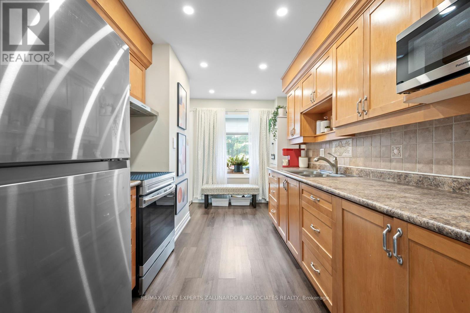 Single Family House for Sale in  WALLACE DRIVE Barrie (Northwest) 