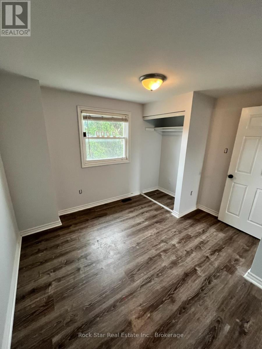 Single Family House for Sale in  DELANEY CRESCENT Barrie (Northwest) 