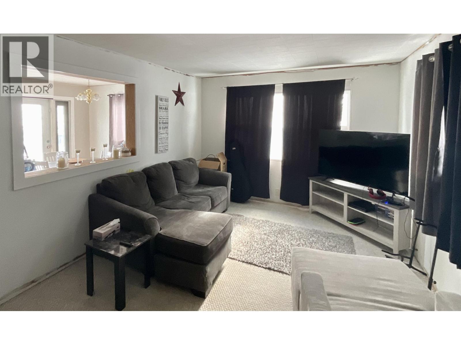 9108 PINE ROAD, Fort St. John