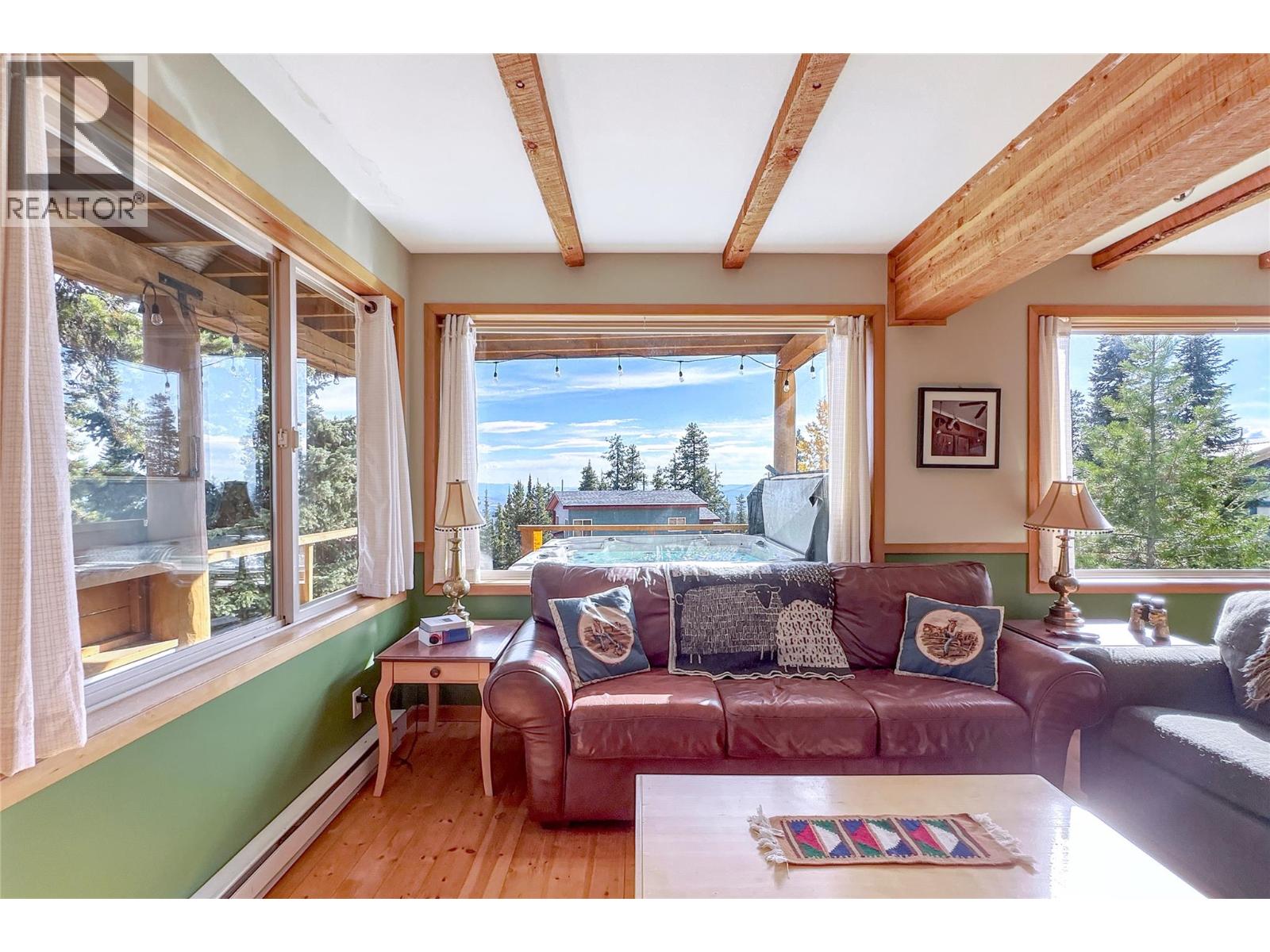 D 4820 Snowpines Road, Big White