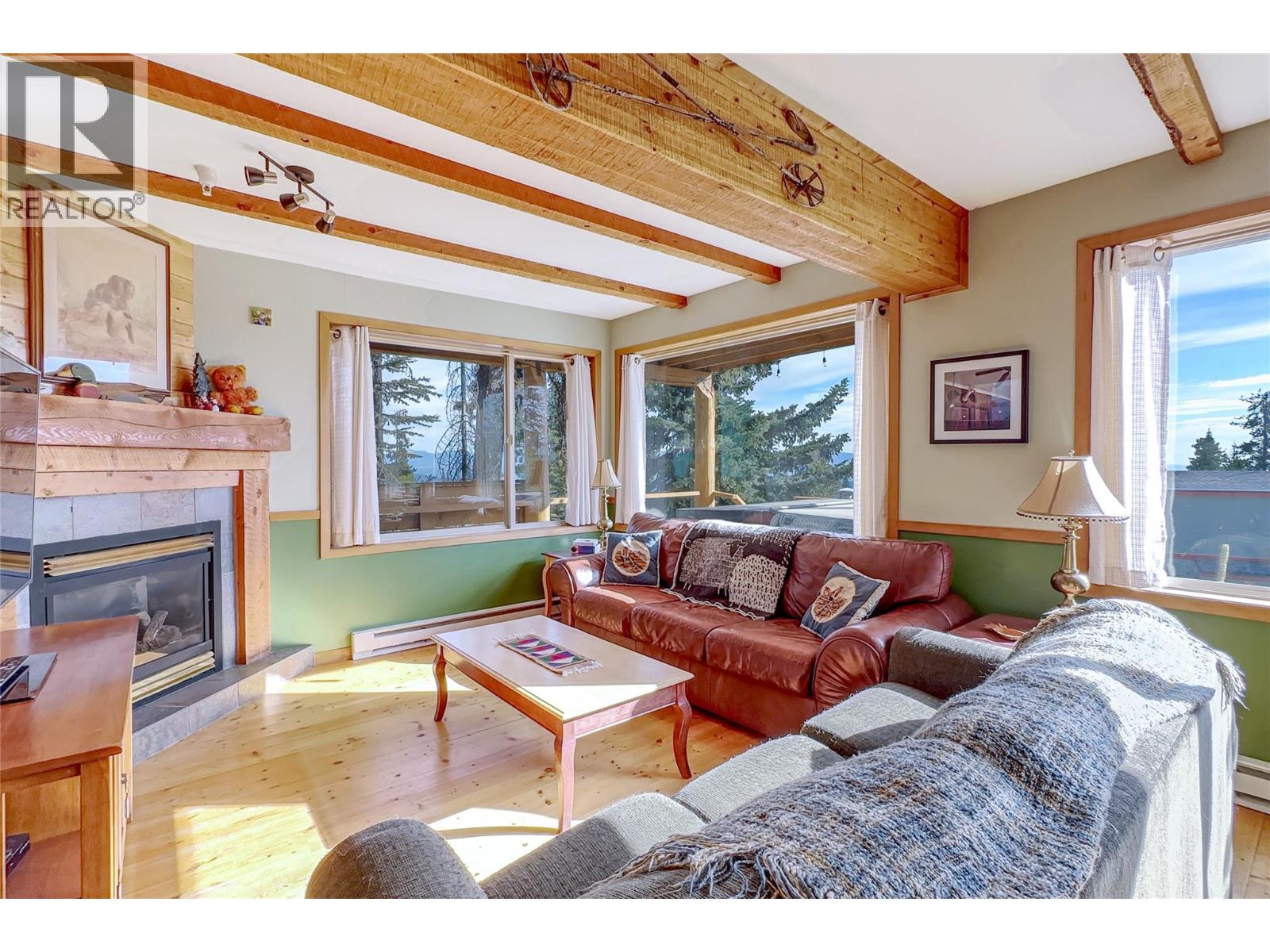 D 4820 Snowpines Road, Big White
