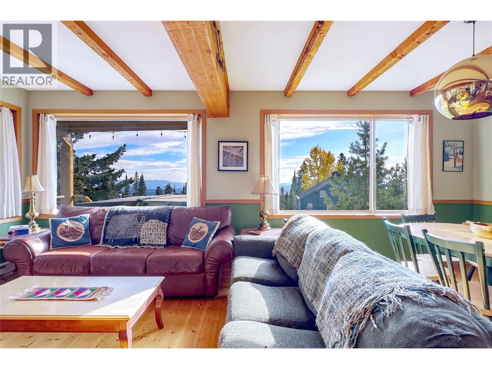 D 4820 Snowpines Road, Big White