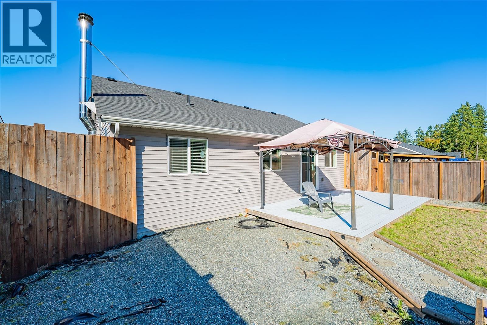 2174 Village Dr, Nanaimo