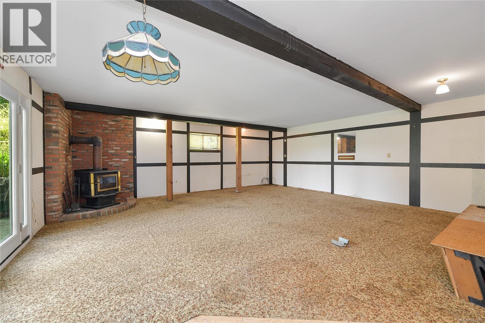 1125 Fairbanks Rd, Duncan