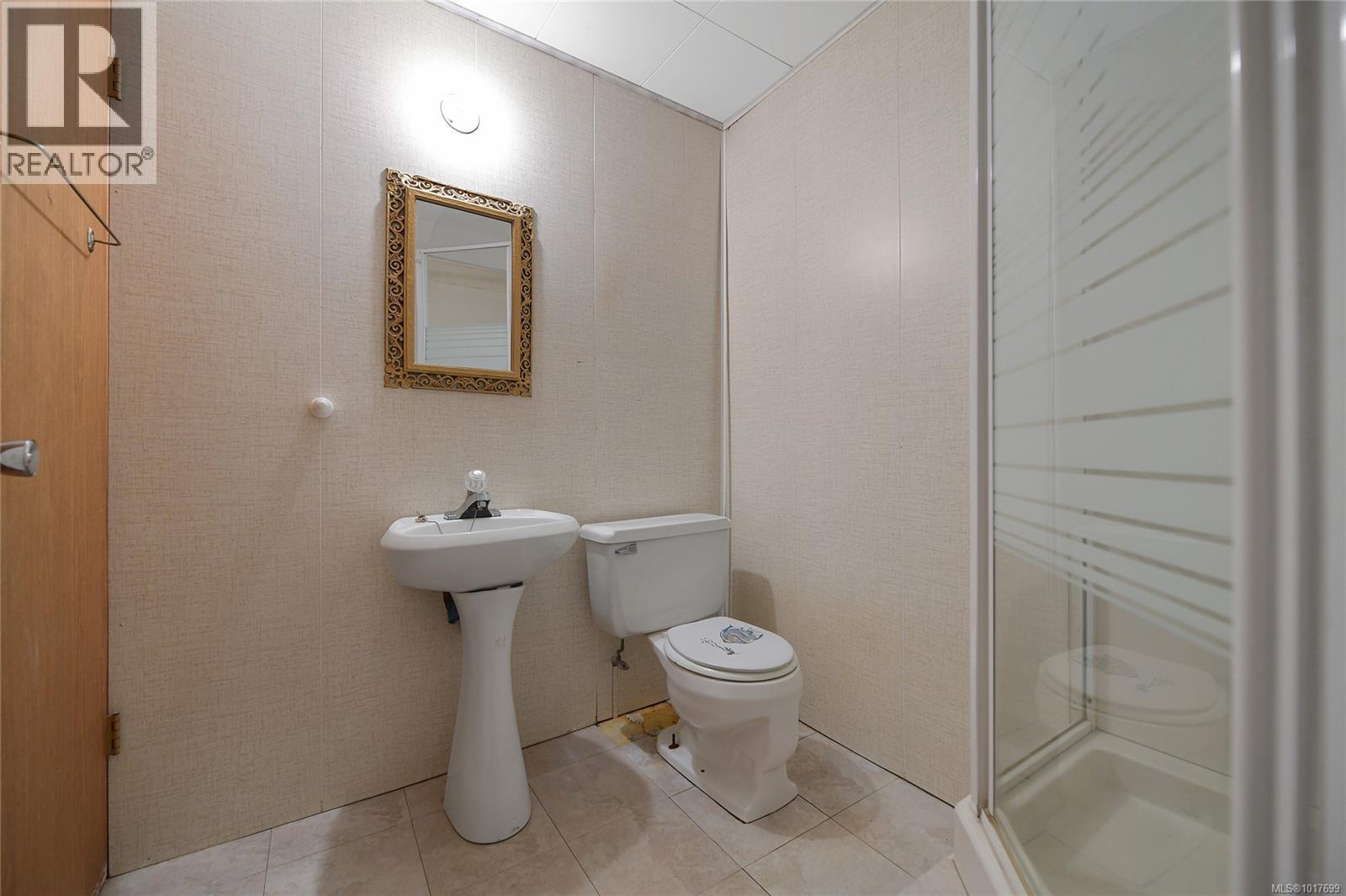 1125 Fairbanks Rd, Duncan