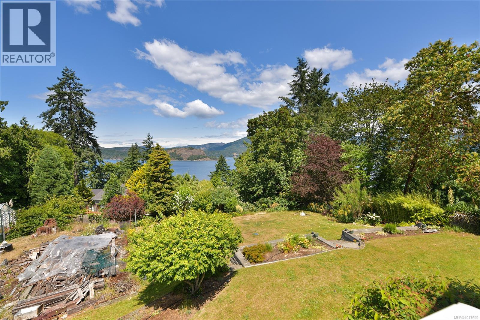 1125 Fairbanks Rd, Duncan