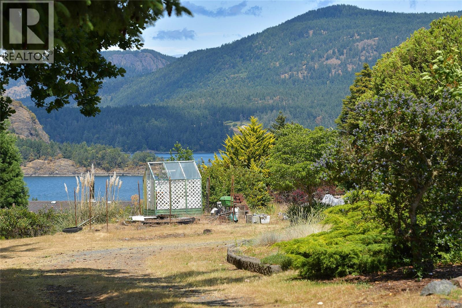 1125 Fairbanks Rd, Duncan