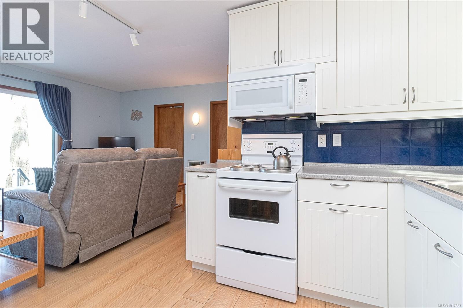  109 McKenzie Crescent, Piers Island