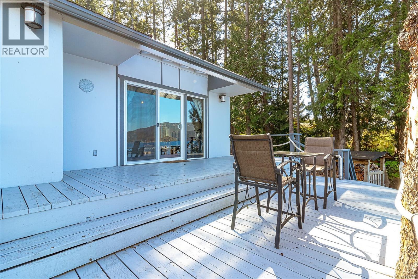  109 McKenzie Crescent, Piers Island