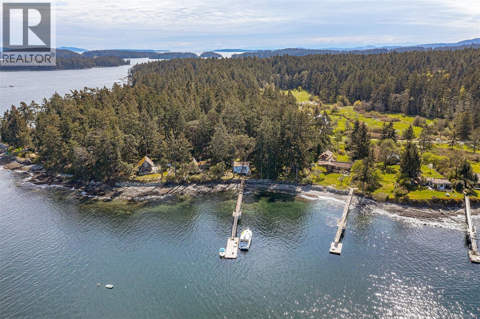  109 McKenzie Crescent, Piers Island