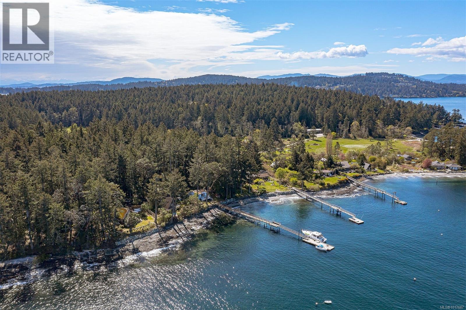  109 McKenzie Crescent, Piers Island