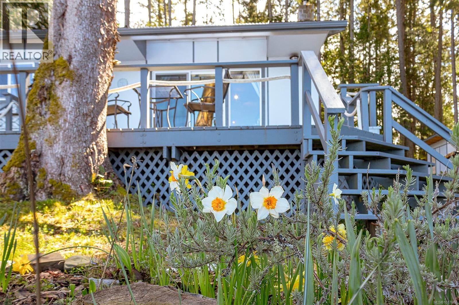  109 McKenzie Crescent, Piers Island