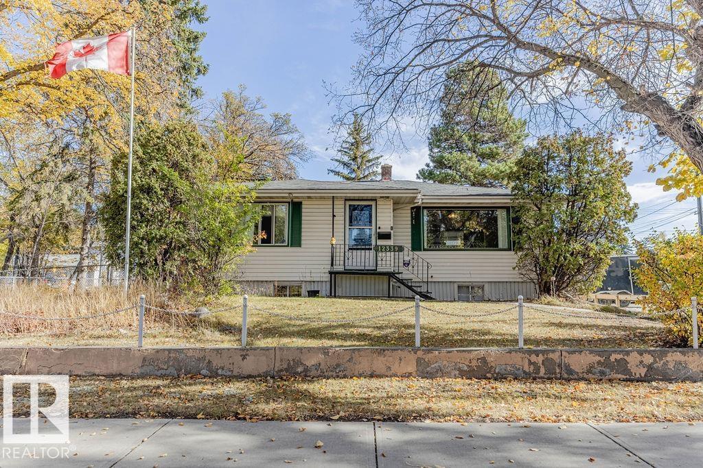 12339 89 ST NW NW, Edmonton