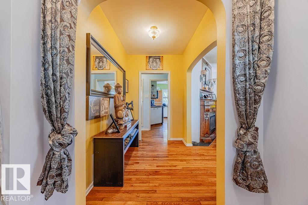 12339 89 ST NW NW, Edmonton