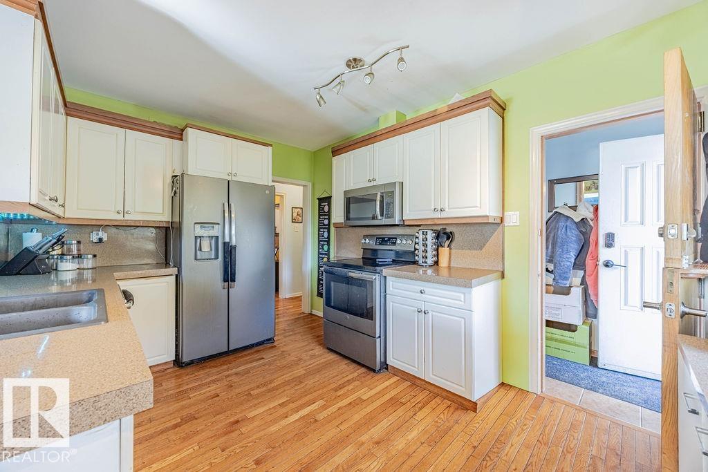 12339 89 ST NW NW, Edmonton