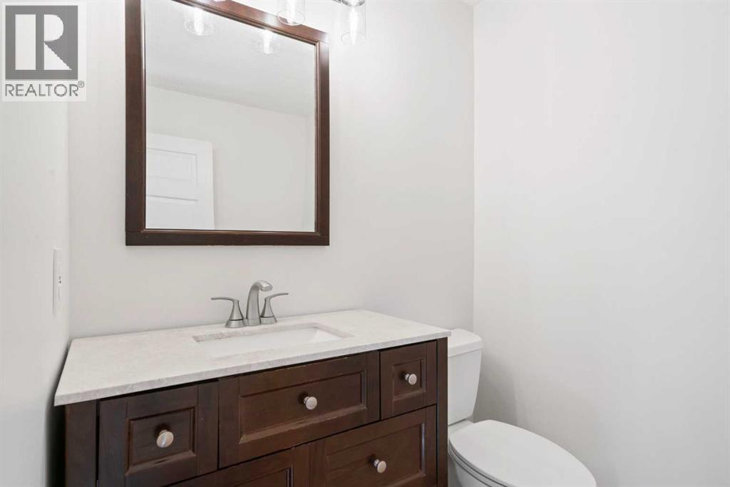 Single Family House for Sale in   Avenue NW Mount Pleasant Calgary 