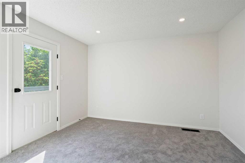 Single Family House for Sale in   Avenue NW Mount Pleasant Calgary 