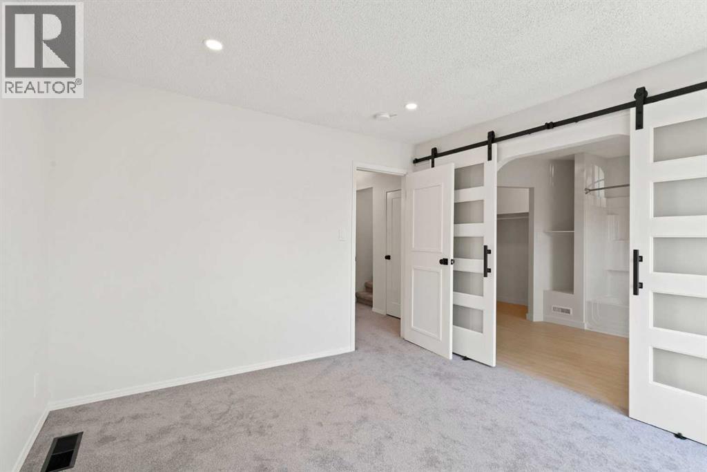 Single Family House for Sale in   Avenue NW Mount Pleasant Calgary 