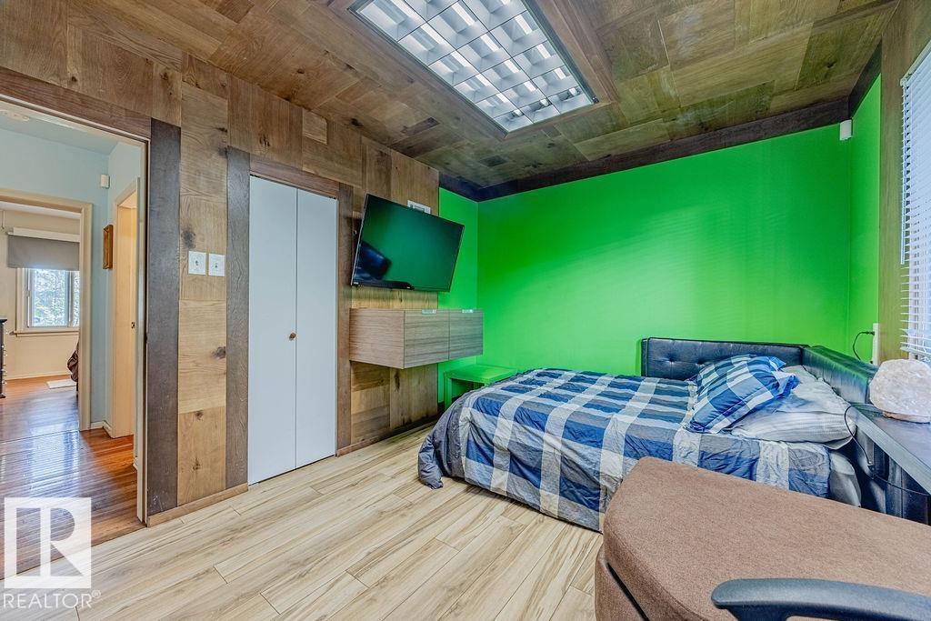 12339 89 ST NW NW, Edmonton