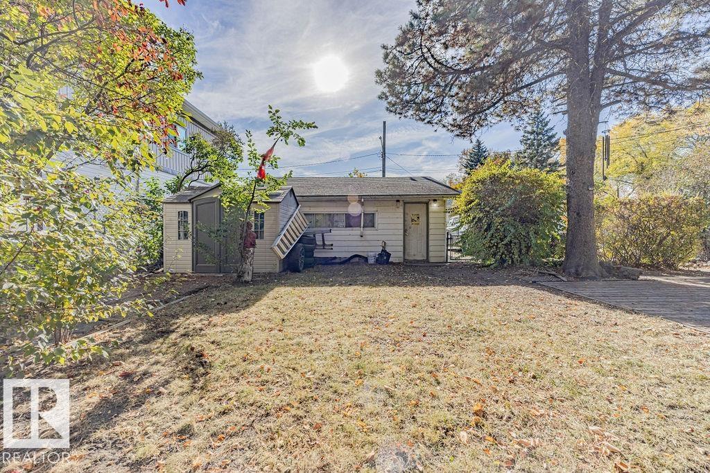 12339 89 ST NW NW, Edmonton