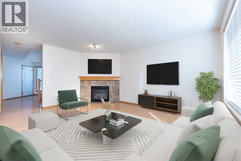 Single Family House for Sale in  Royal Birkdale Crescent NW Royal Oak Calgary 