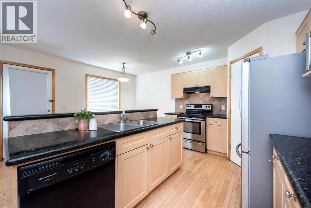 Single Family House for Sale in  Royal Birkdale Crescent NW Royal Oak Calgary 