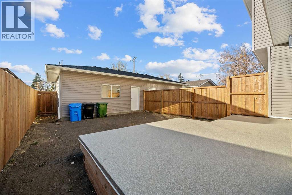 Single Family House for Sale in   Street SE Forest Lawn Calgary 