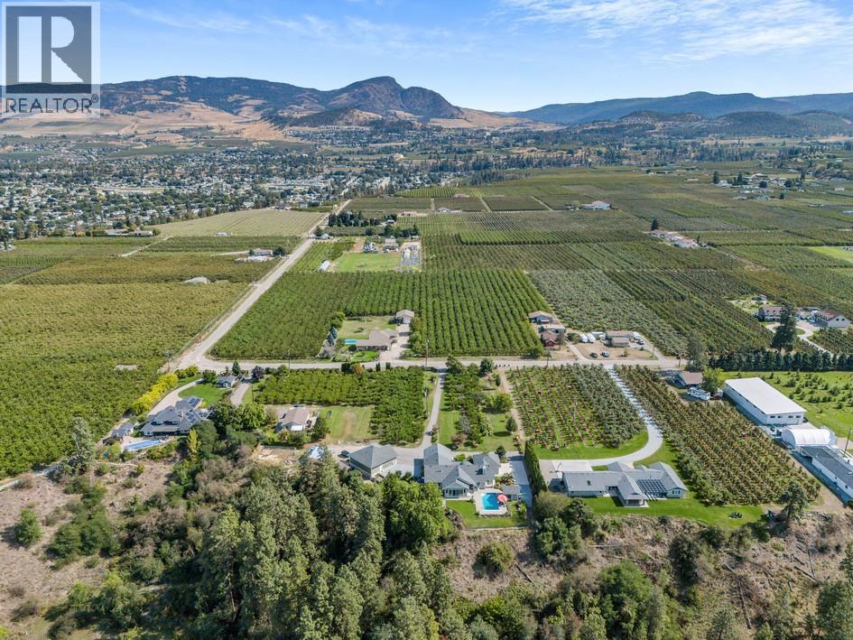  3022 Dunster Road, Kelowna