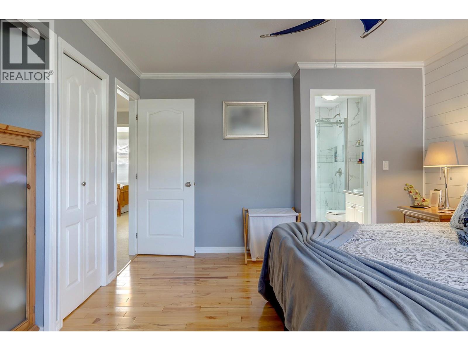 2395 Pleasant Valley Road Unit# 8, Armstrong