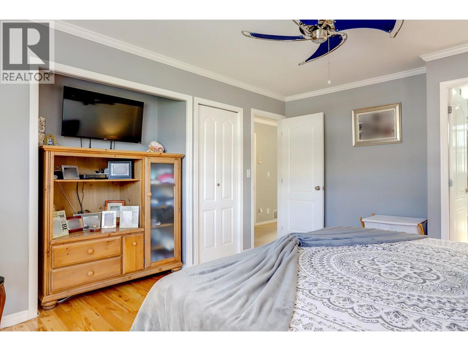 2395 Pleasant Valley Road Unit# 8, Armstrong