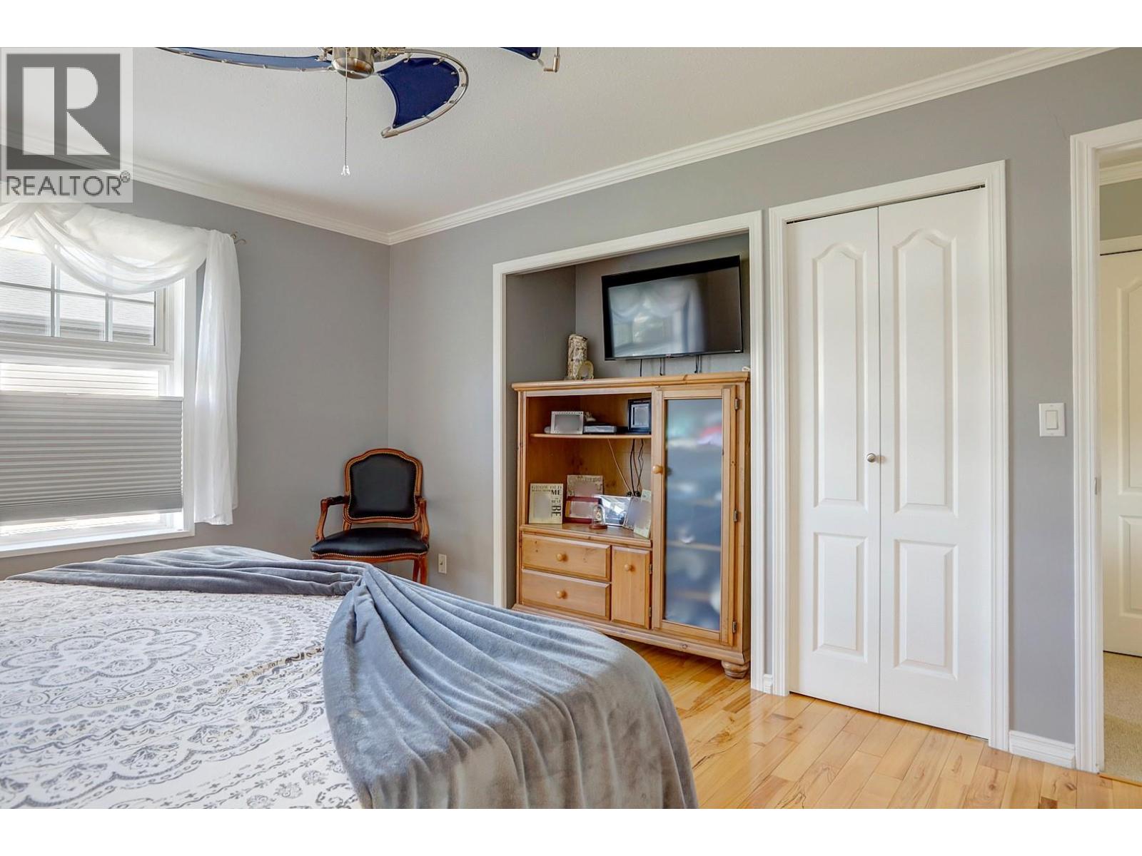 2395 Pleasant Valley Road Unit# 8, Armstrong