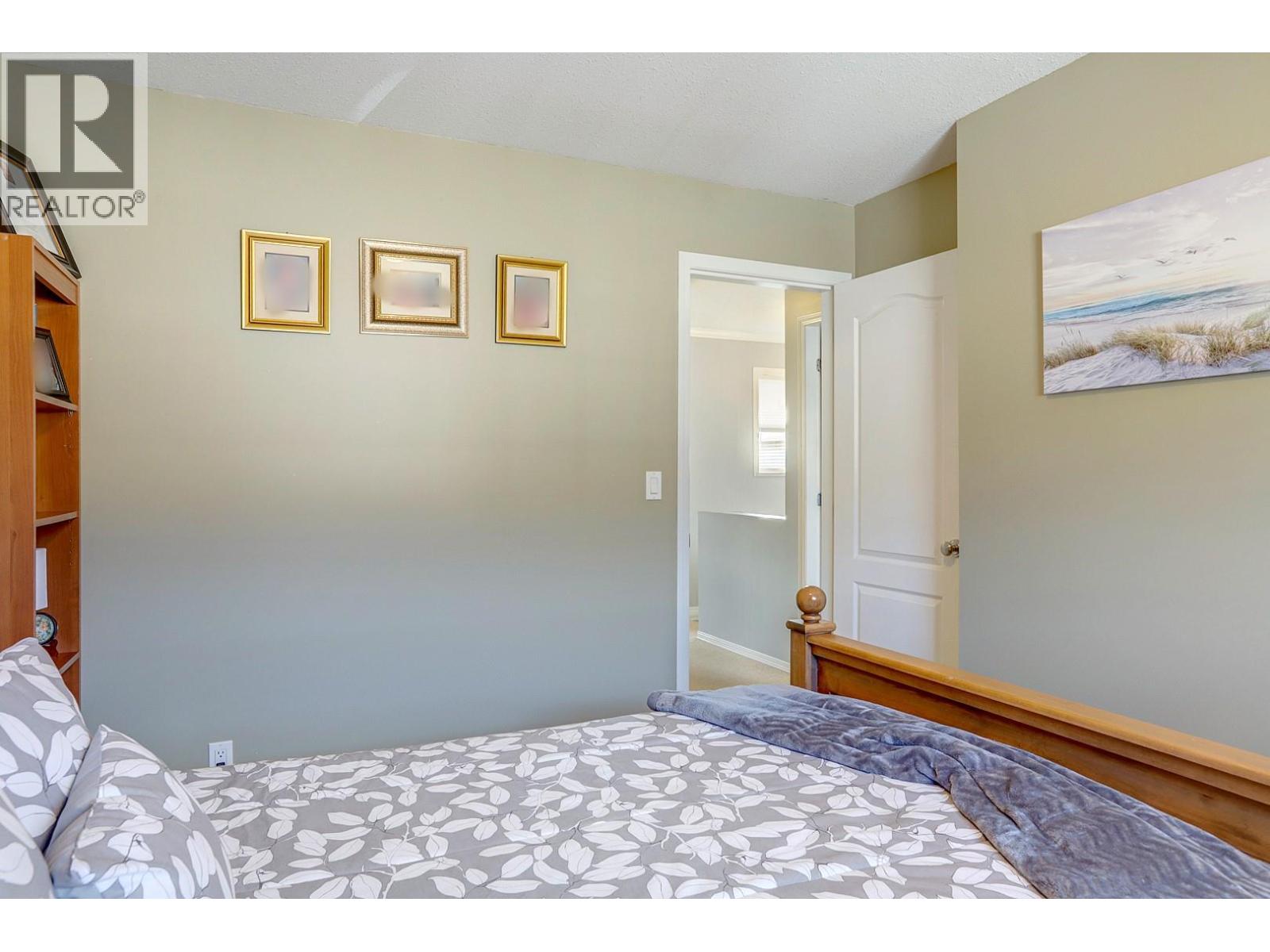 2395 Pleasant Valley Road Unit# 8, Armstrong