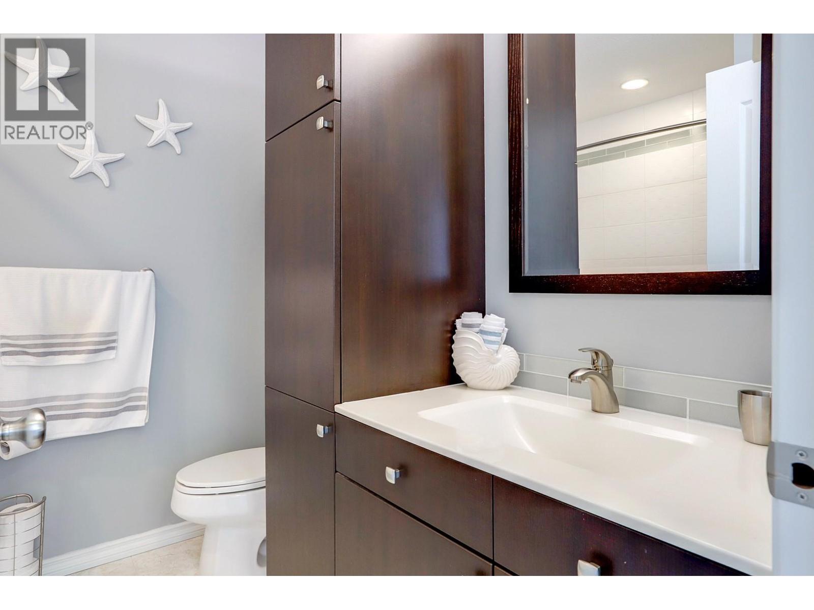 2395 Pleasant Valley Road Unit# 8, Armstrong