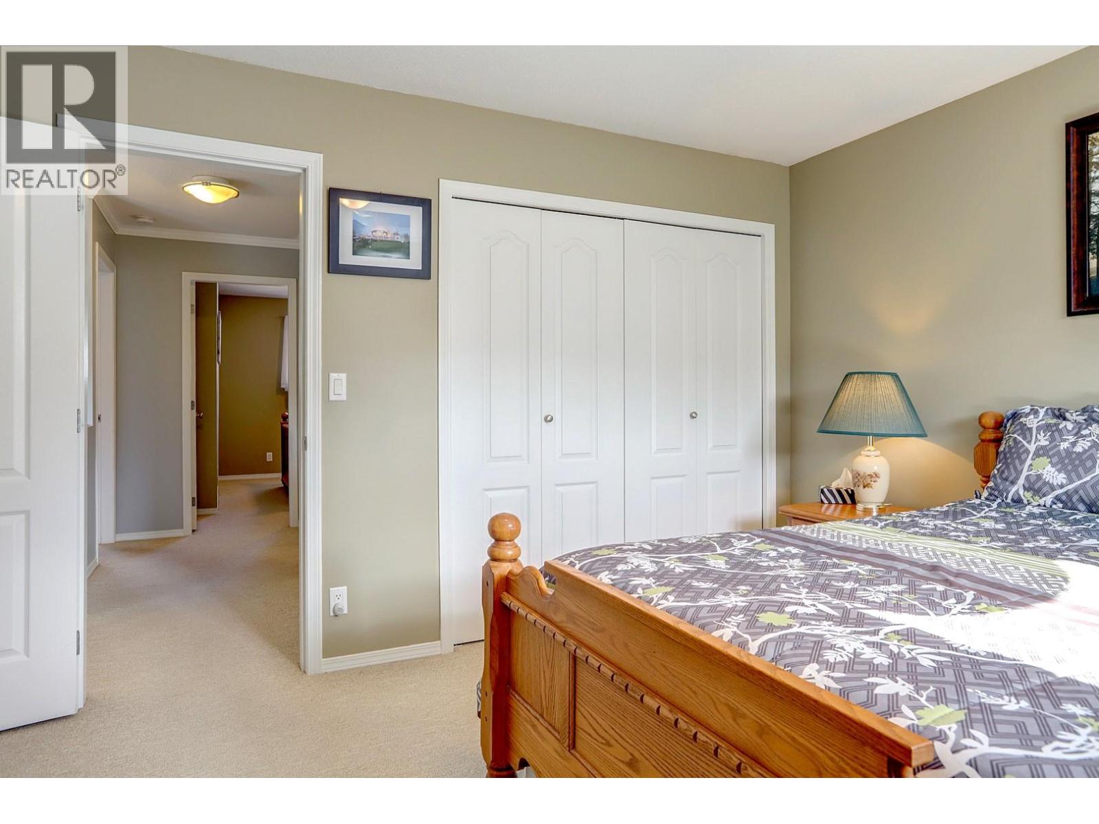 2395 Pleasant Valley Road Unit# 8, Armstrong