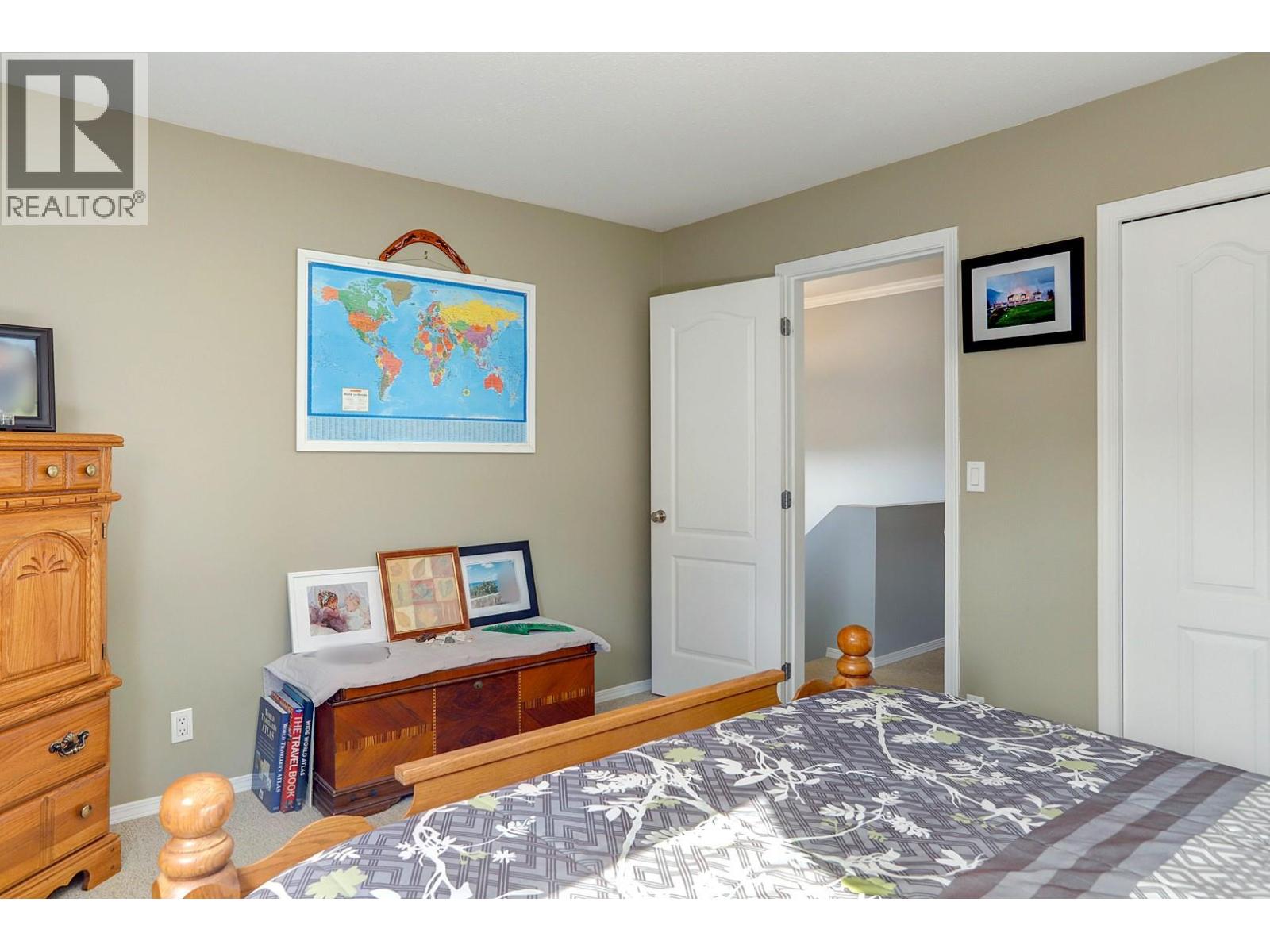 2395 Pleasant Valley Road Unit# 8, Armstrong