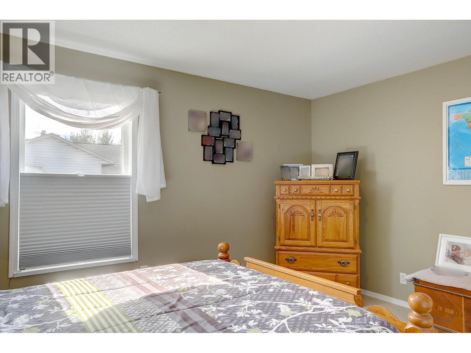 2395 Pleasant Valley Road Unit# 8, Armstrong