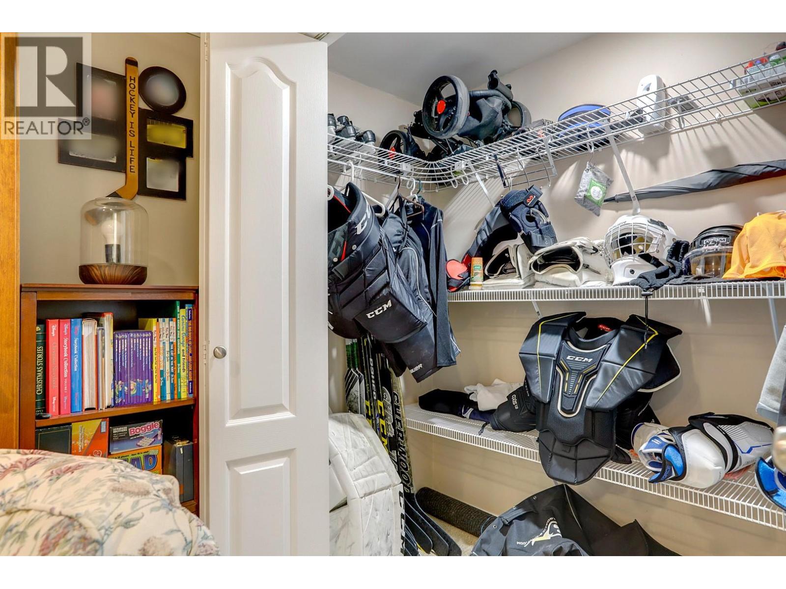 2395 Pleasant Valley Road Unit# 8, Armstrong