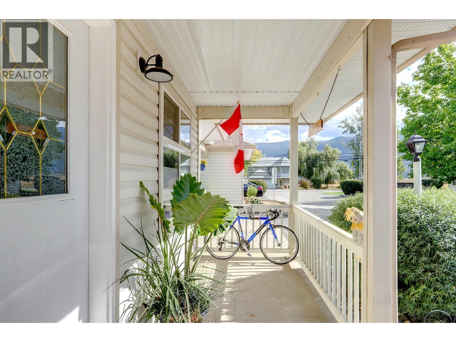 2395 Pleasant Valley Road Unit# 8, Armstrong