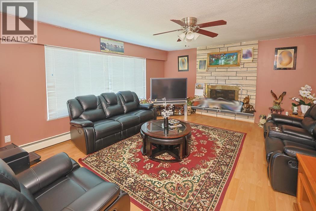 7310 GLADSTONE STREET - Photo 2 of 17, Vancouver, British Columbia