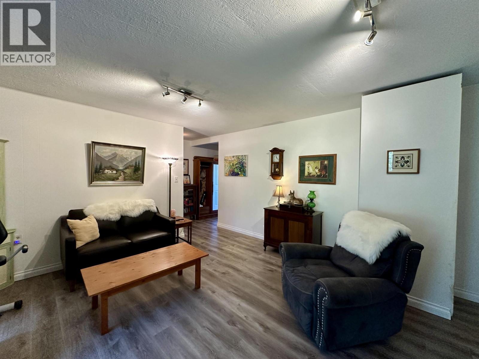 20193 FAREWELL CREEK ROAD, Telkwa