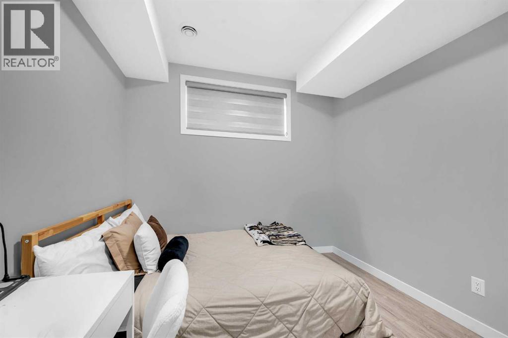 Single Family House for Sale in  Savanna Place NE Saddle Ridge Calgary 