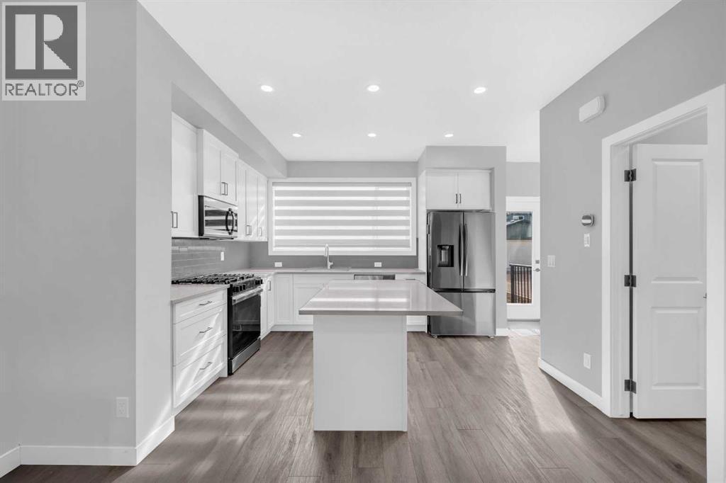 Single Family House for Sale in  Savanna Place NE Saddle Ridge Calgary 