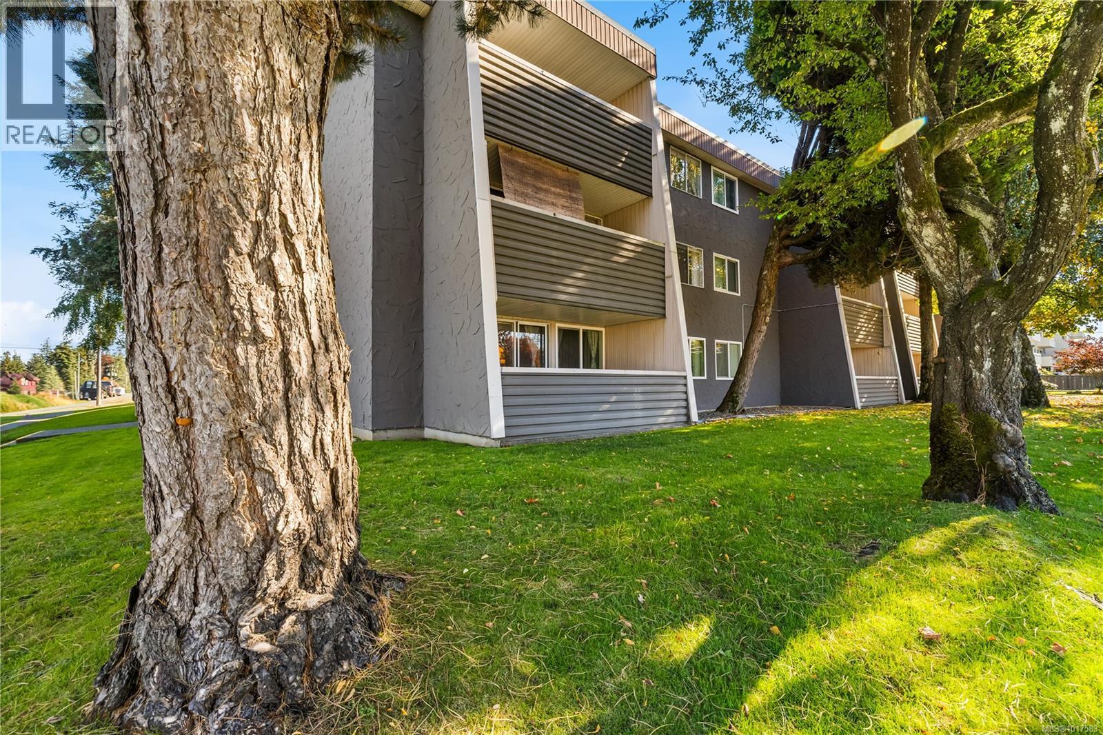 105 377 Dogwood St, Campbell River