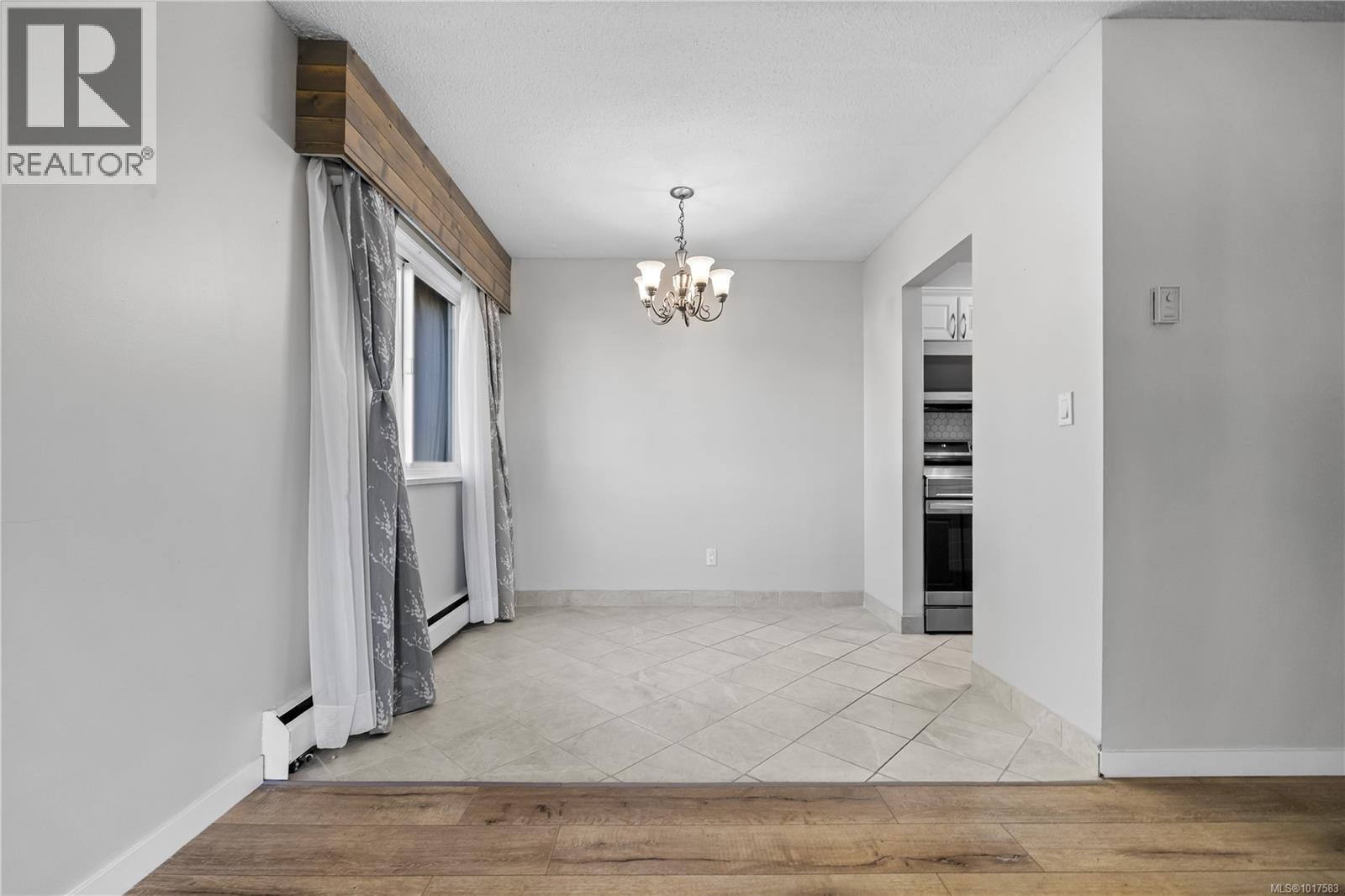 105 377 Dogwood St, Campbell River