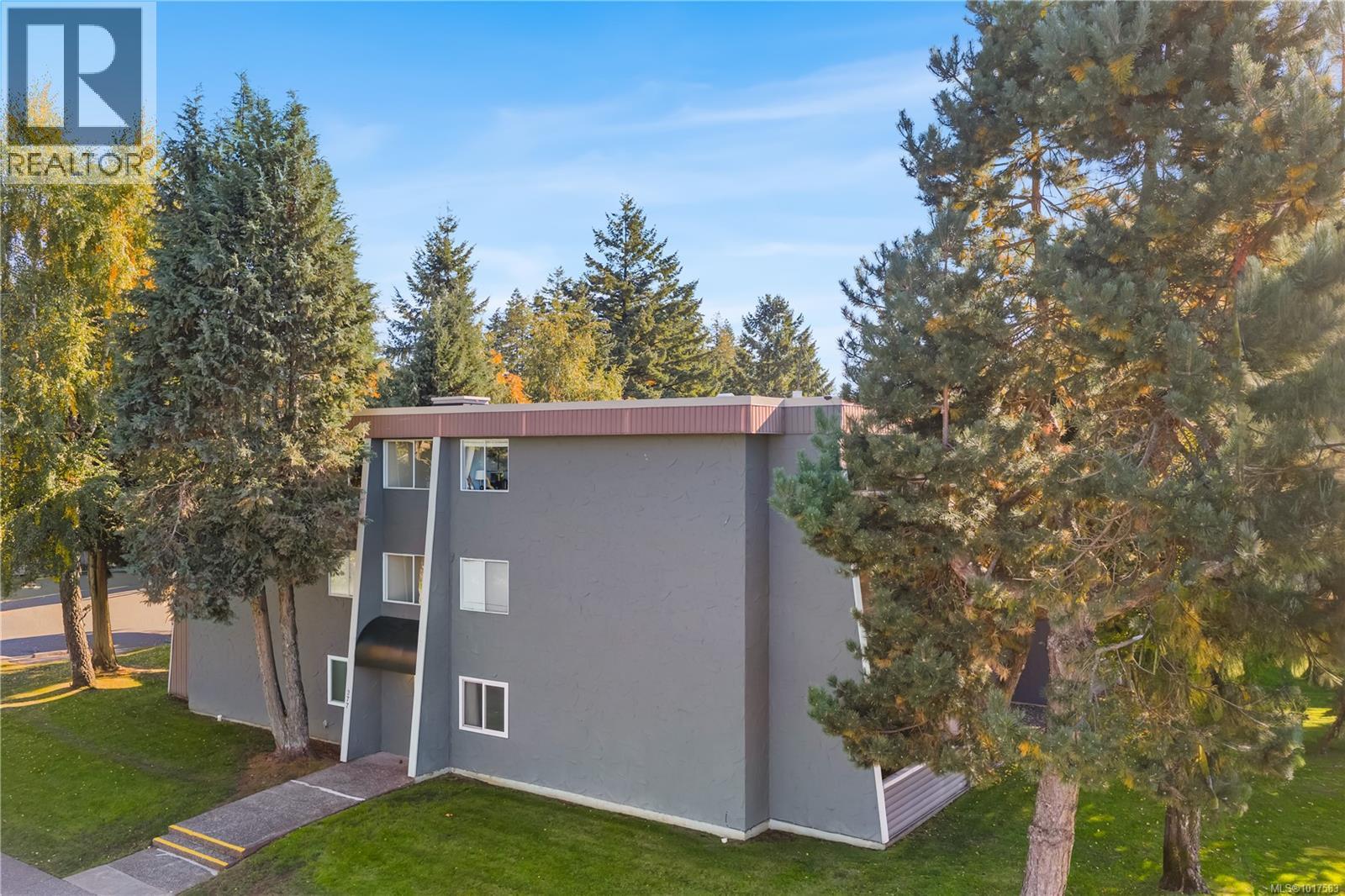 105 377 Dogwood St, Campbell River