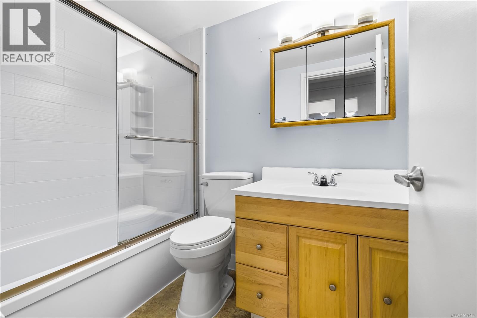 105 377 Dogwood St, Campbell River